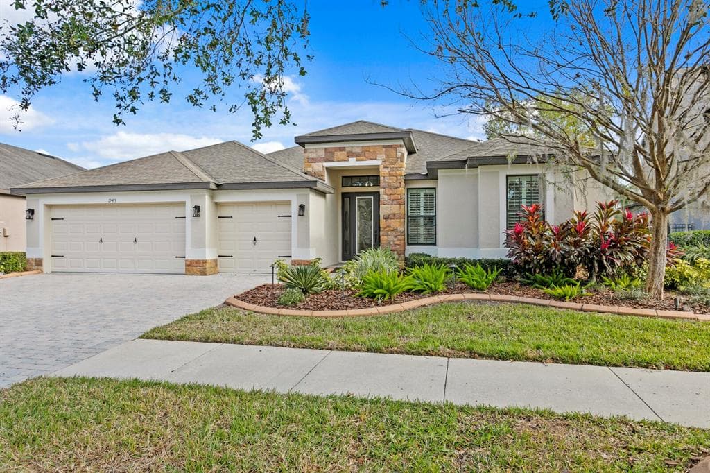 19413 SWEET GRASS WAY LUTZ, FL 33558