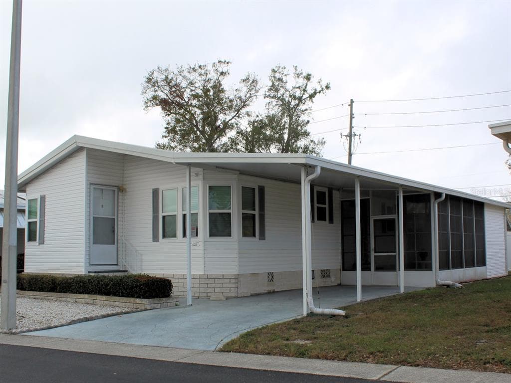 44 PINDO PALM STREET W LARGO, FL 33770