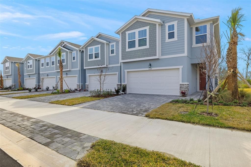 31472 WOODLAND RACE LOOP WESLEY CHAPEL, FL 33545