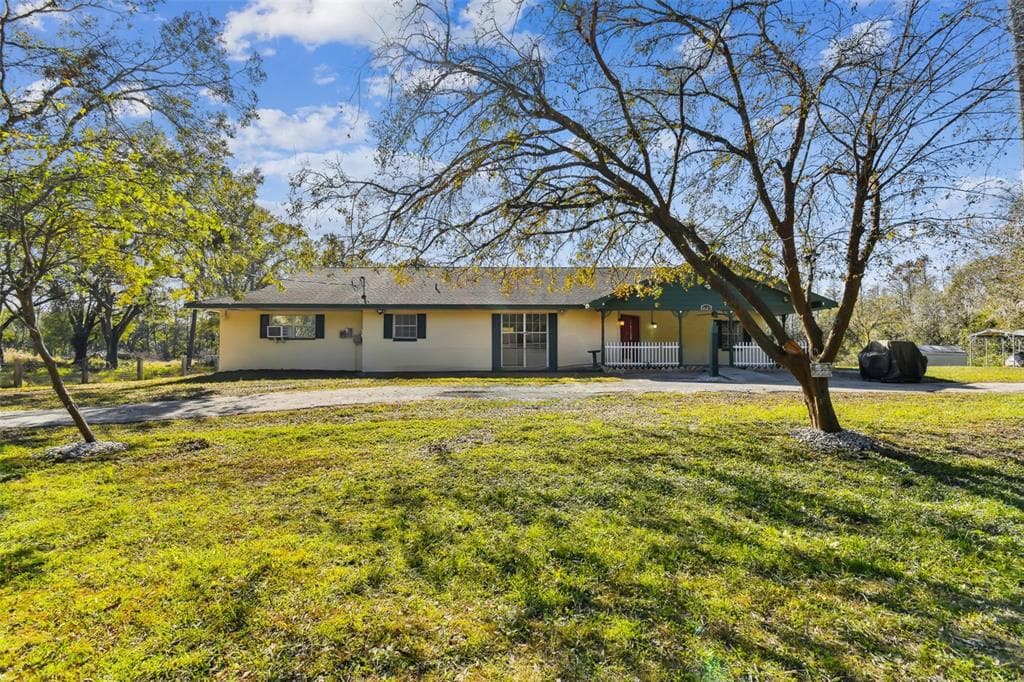 1627 CREEK ROAD WESLEY CHAPEL, FL 33543