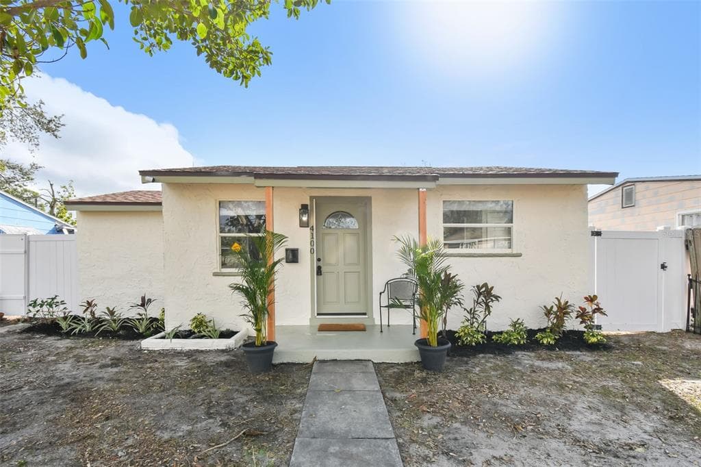4100 14TH AVENUE S ST PETERSBURG, FL 33711