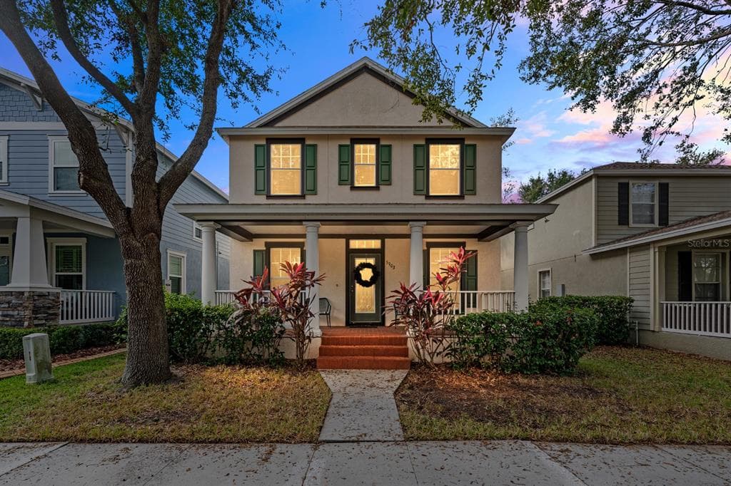 5903 GRAND LONEOAK LANE LITHIA, FL 33547