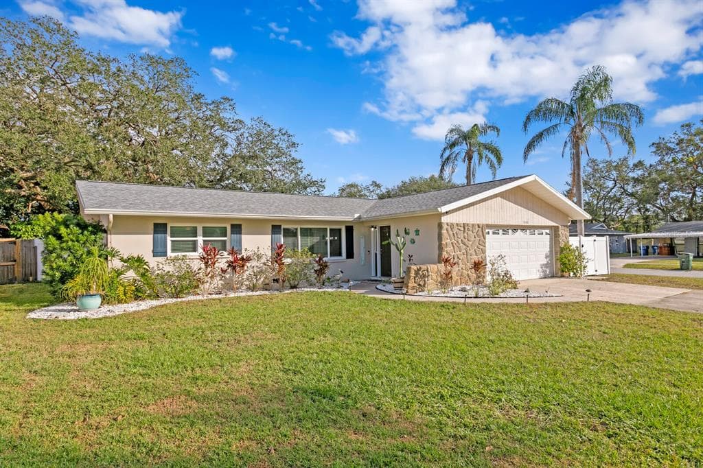 1000 WOODBROOK DRIVE LARGO, FL 33770