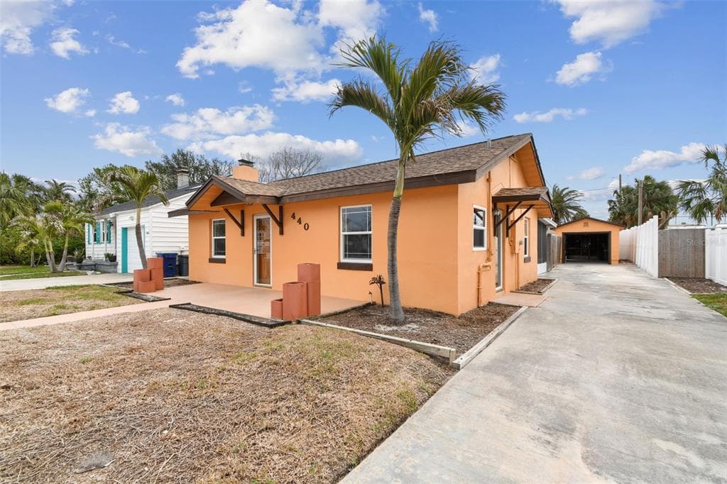 440 77TH AVENUE ST PETE BEACH, FL 33706