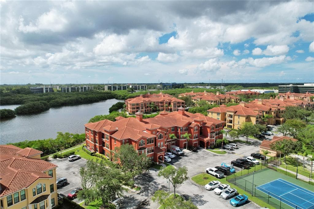 2713 VIA MURANO UNIT 232 CLEARWATER, FL 33764