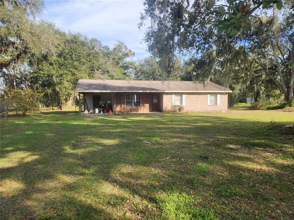 2002 N GORDON STREET PLANT CITY, FL 33563