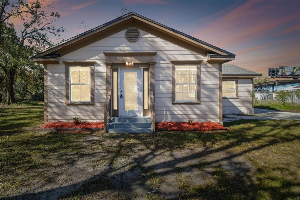 5308 CLEWIS AVENUE TAMPA, FL 33610