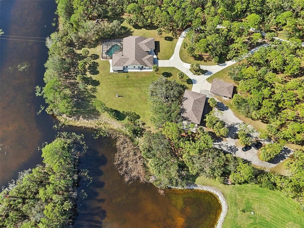 2521 BORDER ROAD