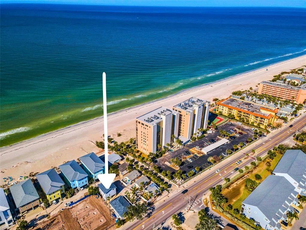 820 GULF BOULEVARD INDIAN ROCKS BEACH, FL 33785