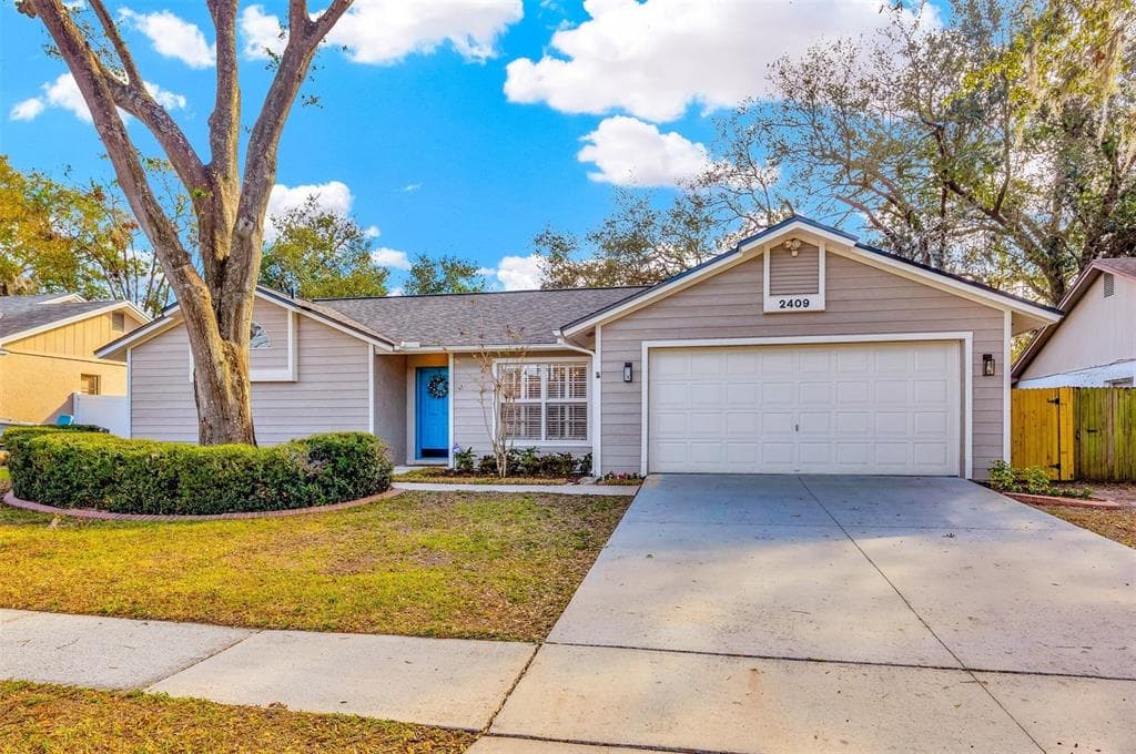 2409 ARBORWOOD DRIVE VALRICO, FL 33596