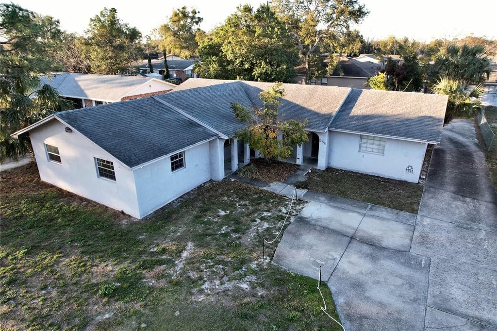 266 DIAMOND STREET DELTONA, FL 32725