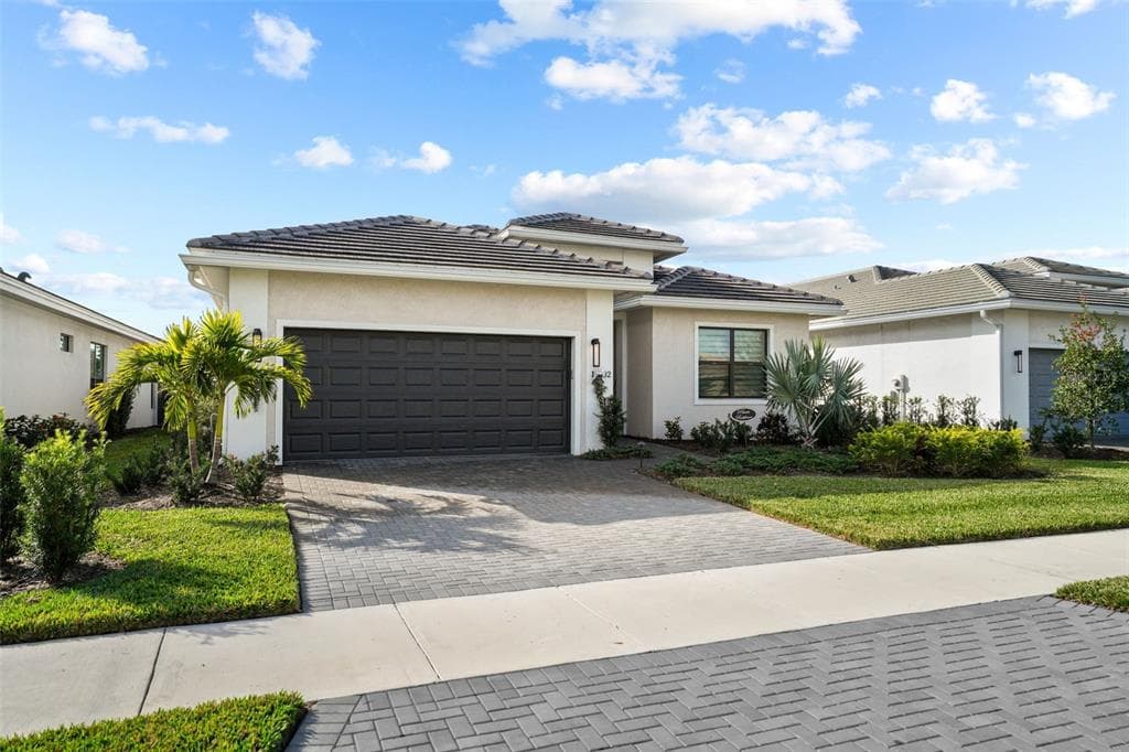 17702 CRESSWIND TERRACE BRADENTON, FL 34211
