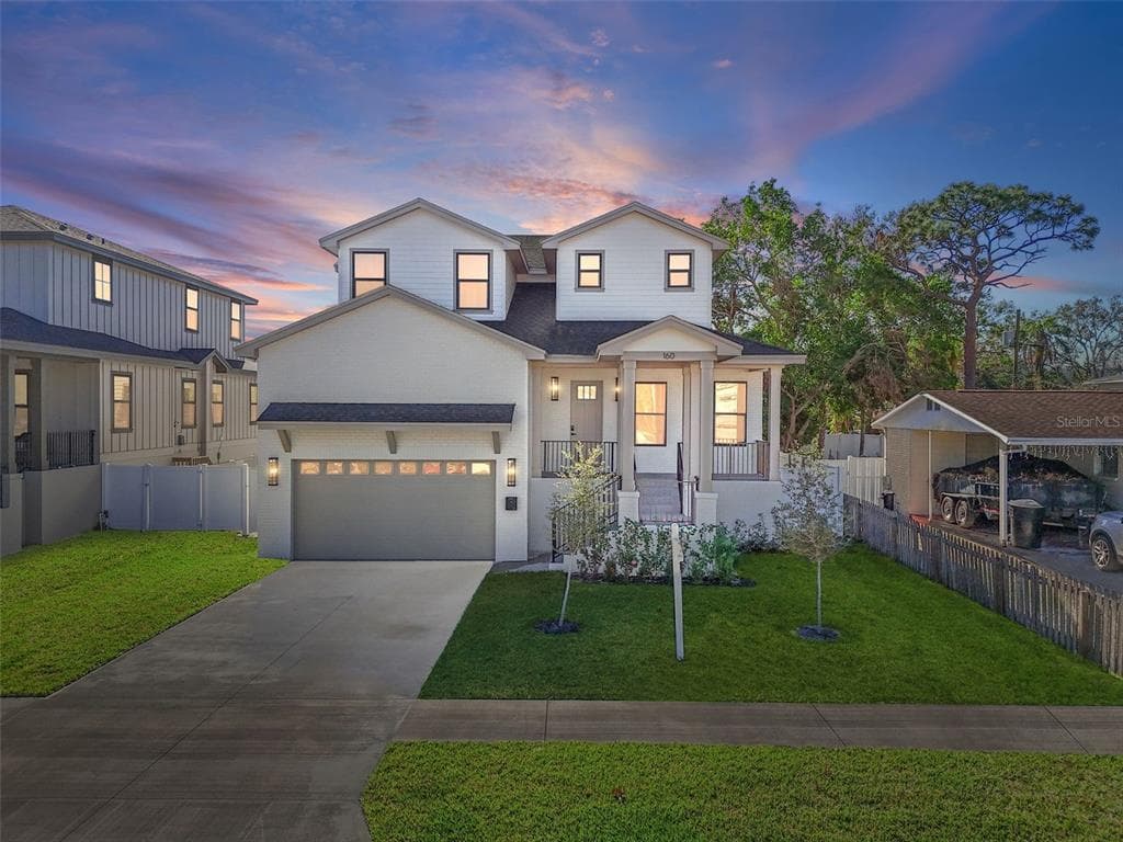 160 80TH AVE N ST PETERSBURG, FL 33702