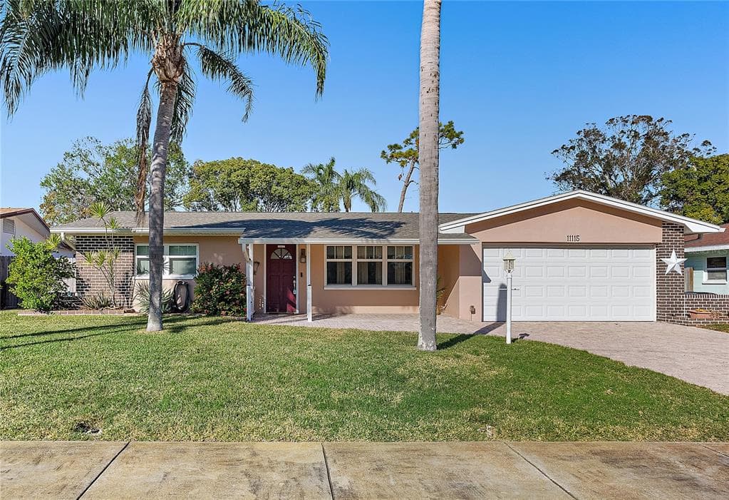 11115 66TH TERRACE SEMINOLE, FL 33772