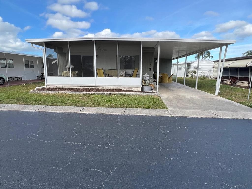 12651 SEMINOLE BOULEVARD UNIT 15B LARGO, FL 33778
