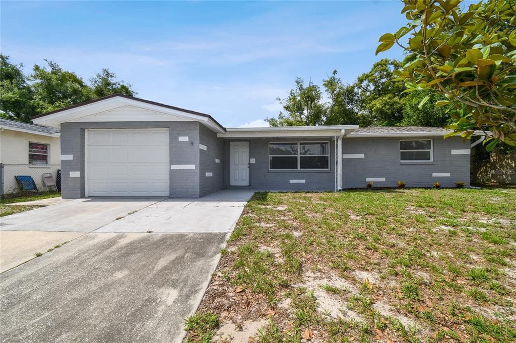 7721 ARBORDALE DRIVE PORT RICHEY, FL 34668