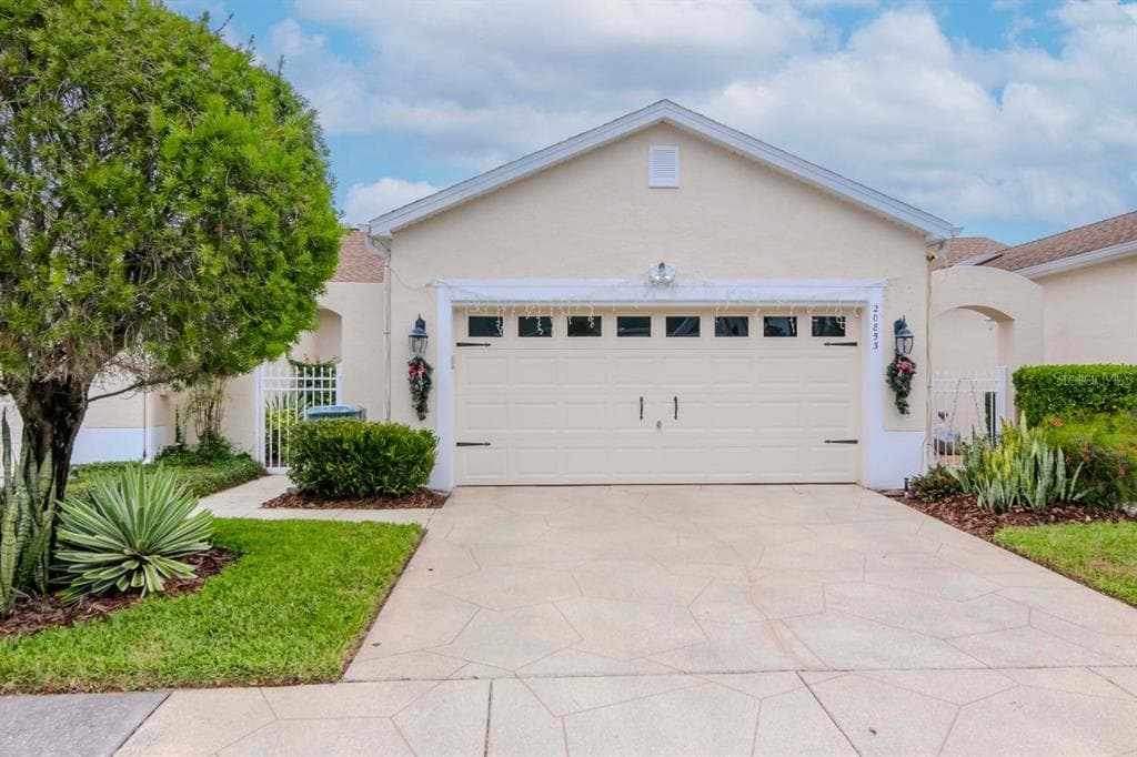 20853 EUSTIS ROAD LAND O LAKES, FL 34637