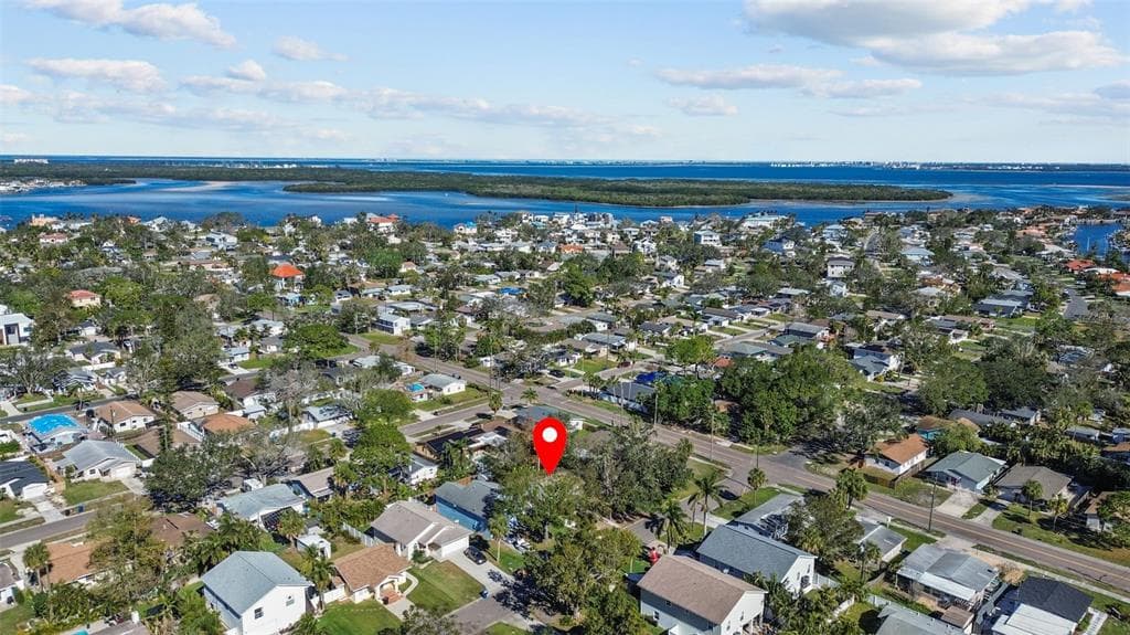 1775 MONTANA AVENUE NE ST PETERSBURG, FL 33703