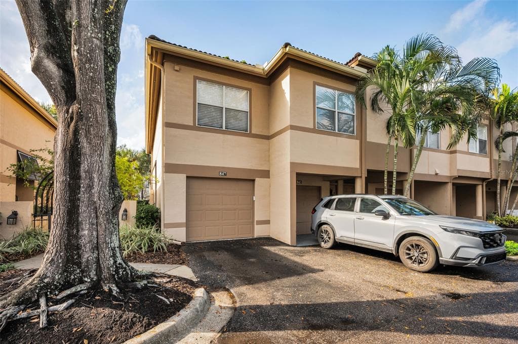 847 NORMANDY TRACE ROAD UNIT 847 TAMPA, FL 33602