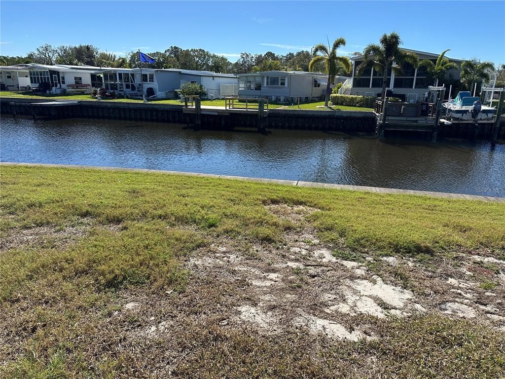 6804 MOUNT QUINCY DRIVE NE UNIT 362 ST PETERSBURG, FL 33702