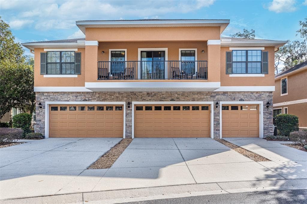 5720 KINGLETHILL DRIVE LITHIA, FL 33547
