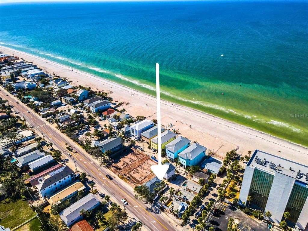 820 GULF BOULEVARD Units 1-3 INDIAN ROCKS BEACH, FL 33785