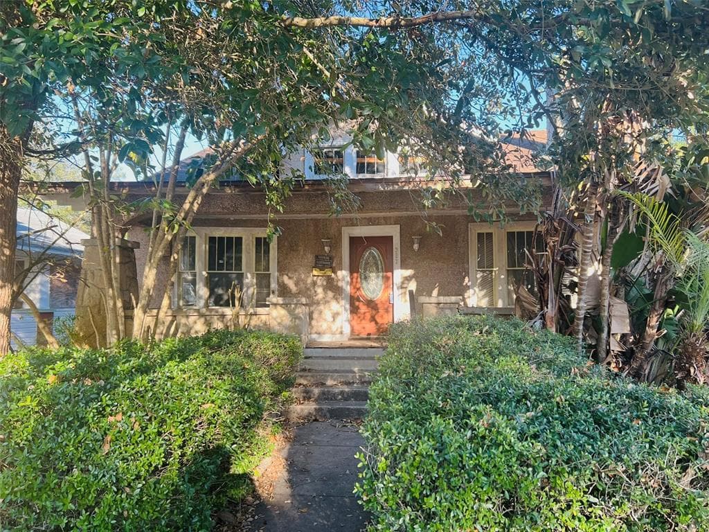 307 S ORANGE STREET NEW SMYRNA BEACH, FL 32168