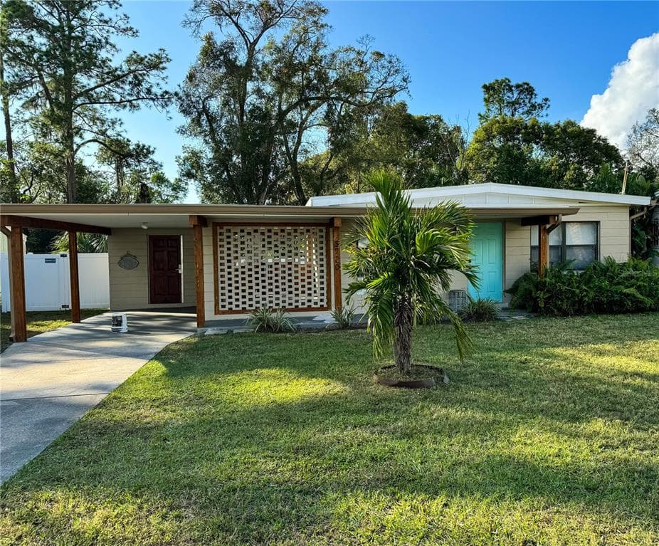 8720 N 27TH STREET TAMPA, FL 33604