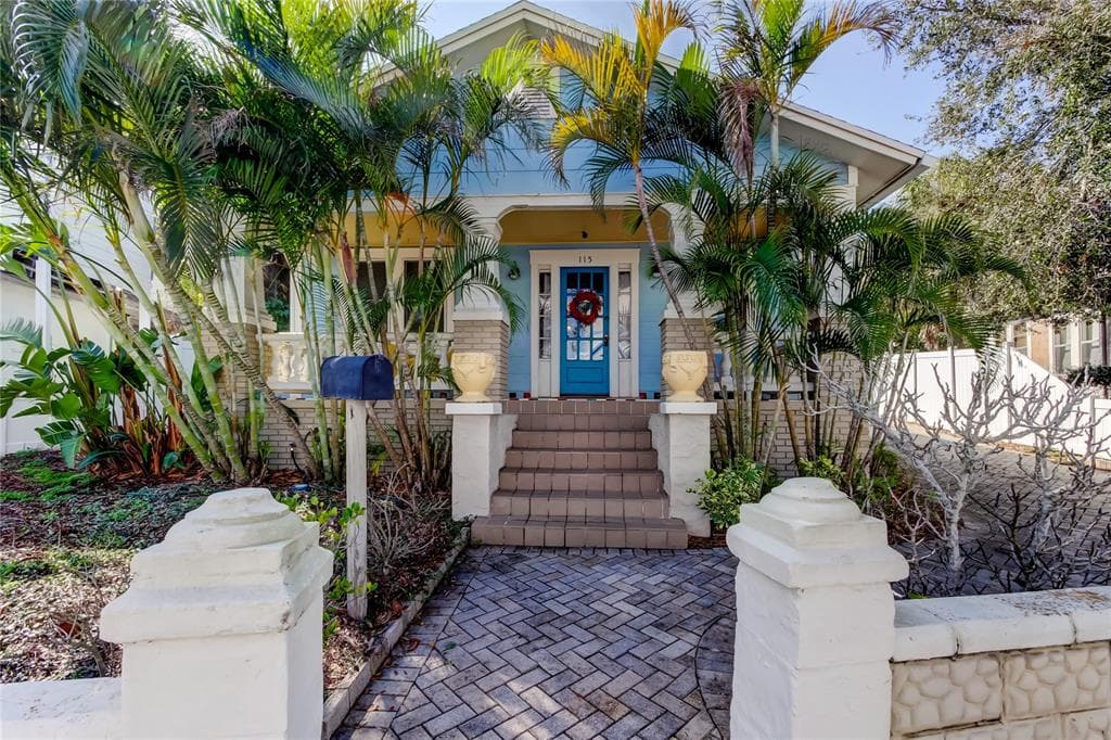 115 ATHENS STREET TARPON SPRINGS, FL 34689