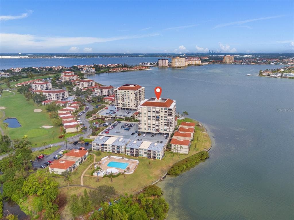 6372 PALMA DEL MAR BOULEVARD S UNIT 807 ST PETERSBURG, FL 33715