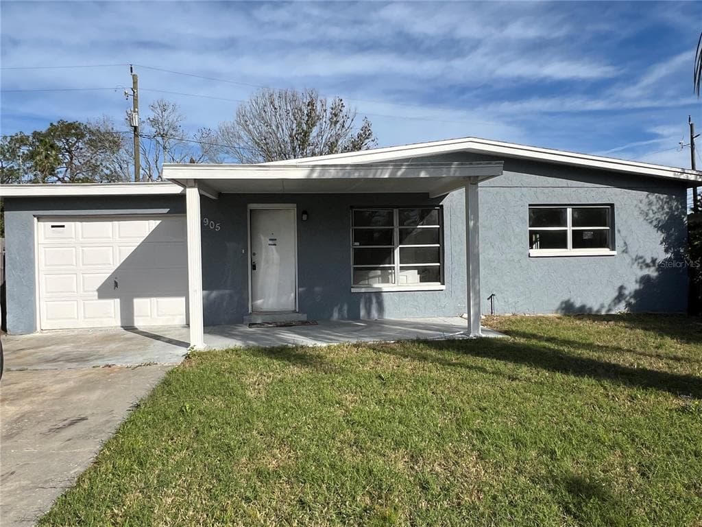 4905 LARGO TERRACE NEW PORT RICHEY, FL 34652
