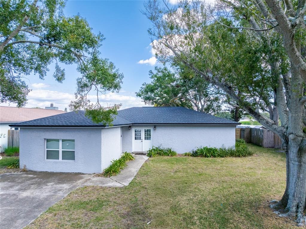 12417 84TH WAY LARGO, FL 33773