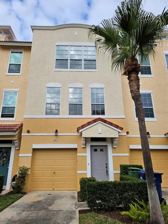 3127 BAYSHORE OAKS DRIVE TAMPA, FL 33611