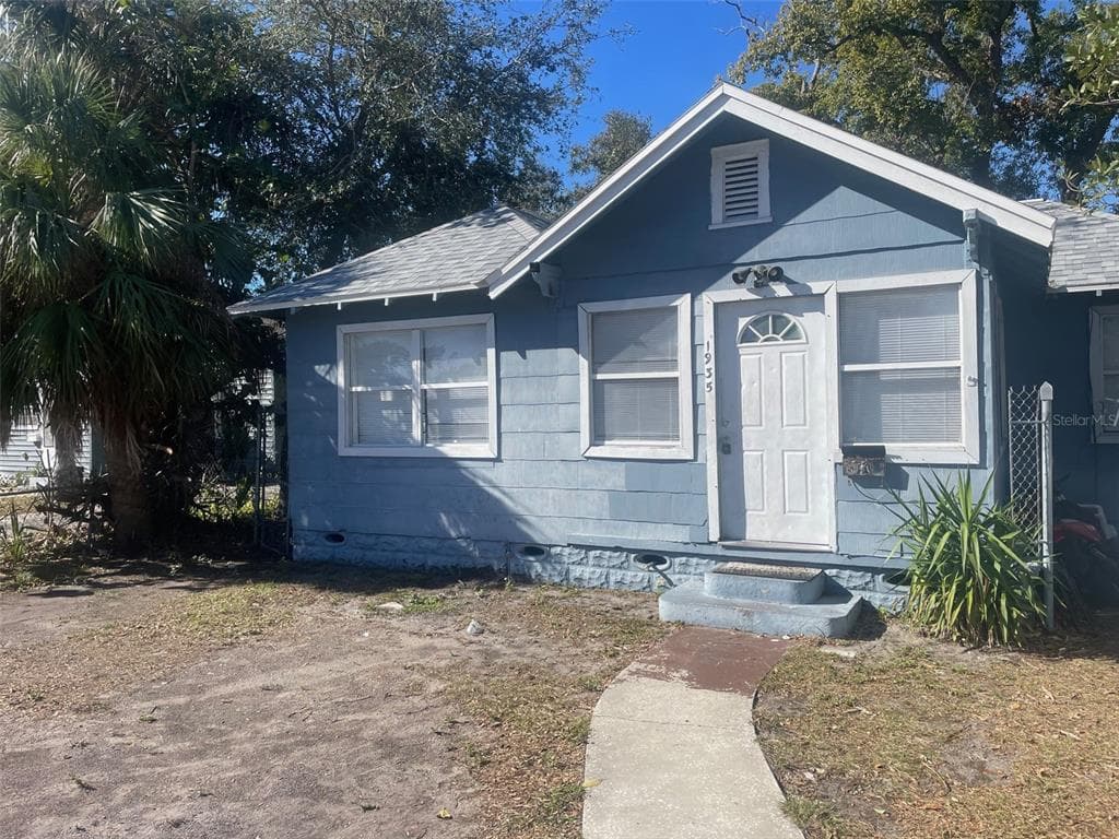 1935 20TH STREET S ST PETERSBURG, FL 33712
