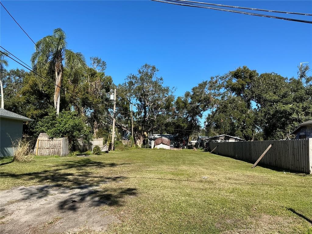 1006 JONES STREET CLEARWATER, FL 33756