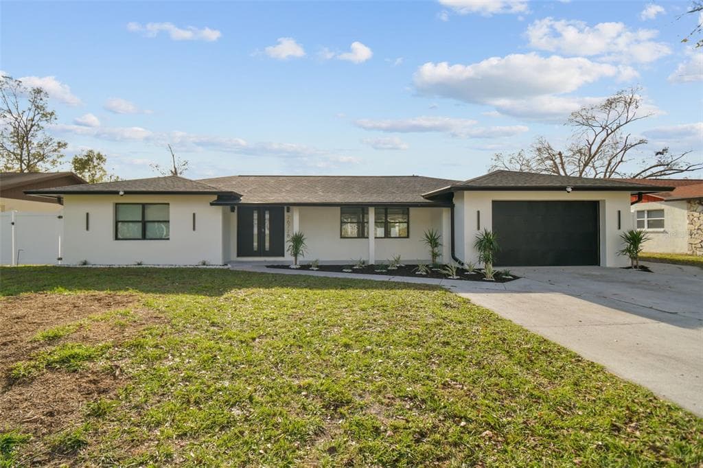 26728 HICKORY LOOP LUTZ, FL 33559