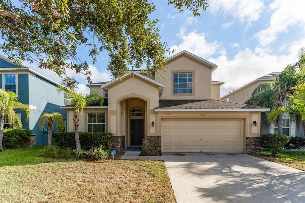 529 VISTA RIDGE DR RUSKIN, FL 33570