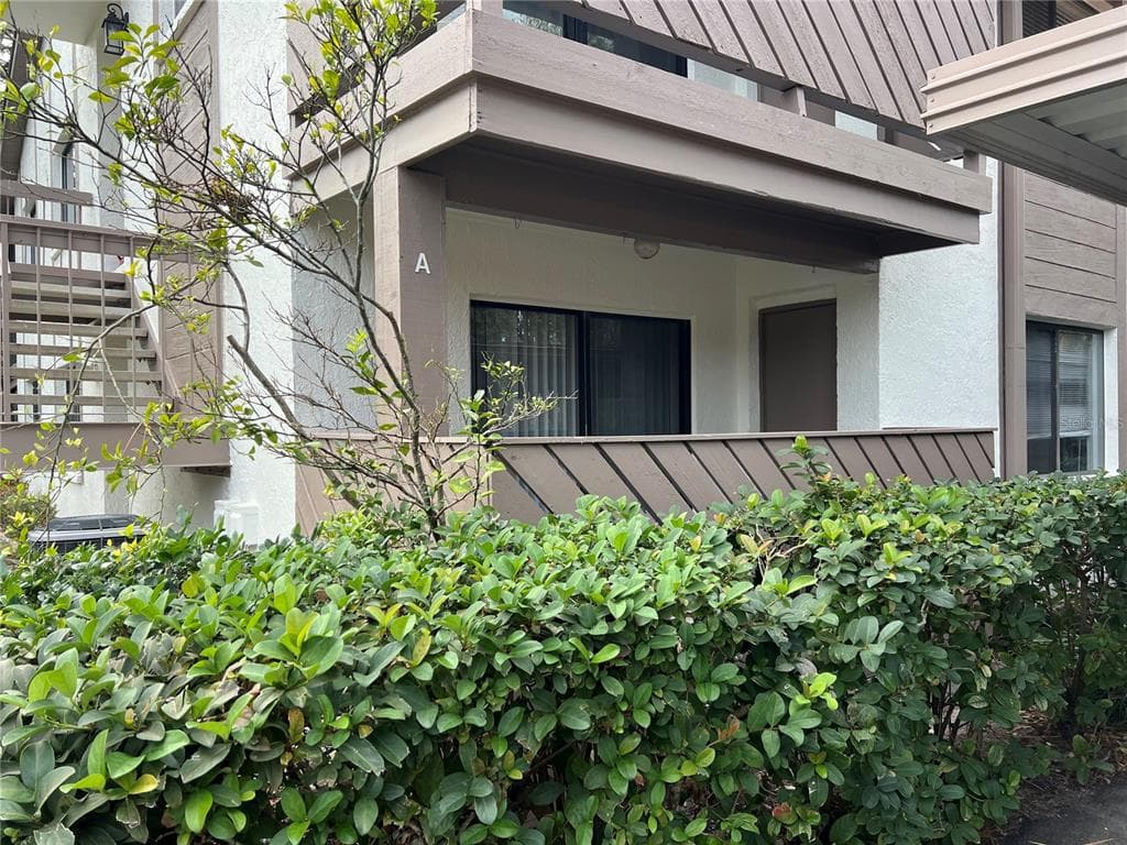 604 SUMMERHILL COURT UNIT A SAFETY HARBOR, FL 34695