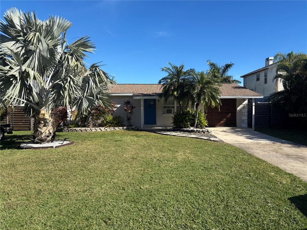 3132 PHOENIX AVE OLDSMAR, FL 34677