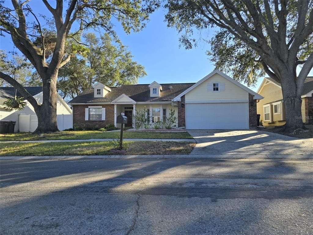 812 GREENBELT CIRCLE BRANDON, FL 33510