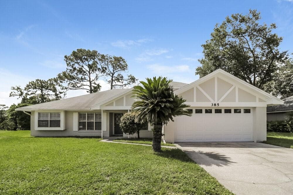 385 GLENHOLLY COURT CASSELBERRY, FL 32707
