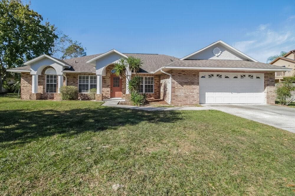 1813 IMPERIAL PALM DRIVE APOPKA, FL 32712