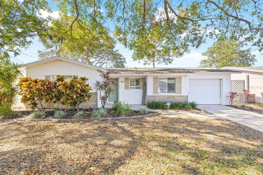 29748 68TH STREET N CLEARWATER, FL 33761