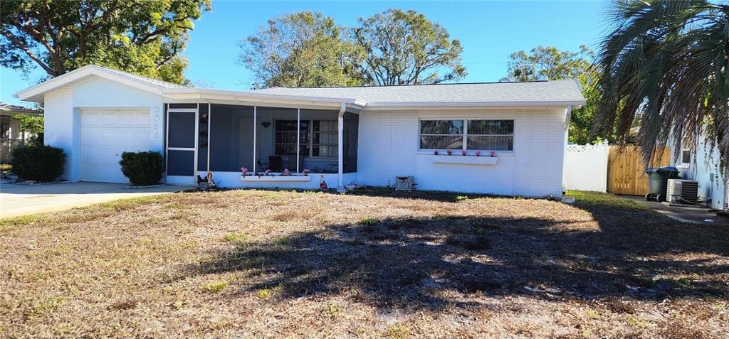 2055 SHADOW LANE CLEARWATER, FL 33763