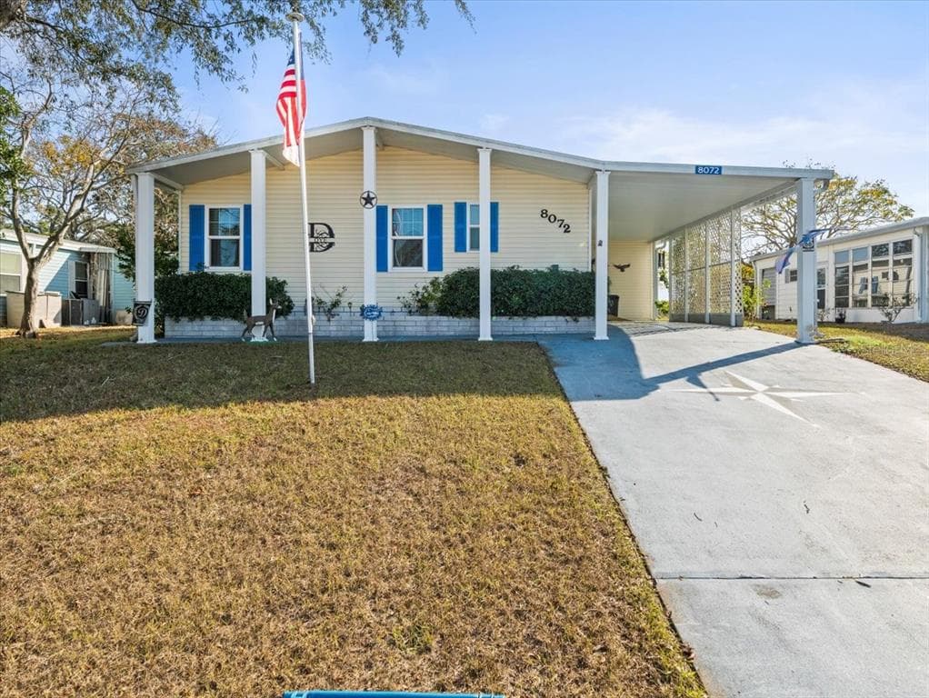 8072 STOCKHOLM STREET BROOKSVILLE, FL 34613