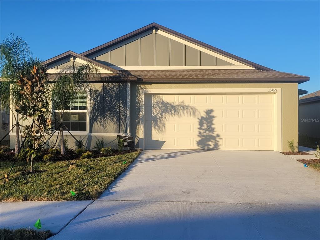 35021 BRACKETT BEND ZEPHYRHILLS, FL 33541