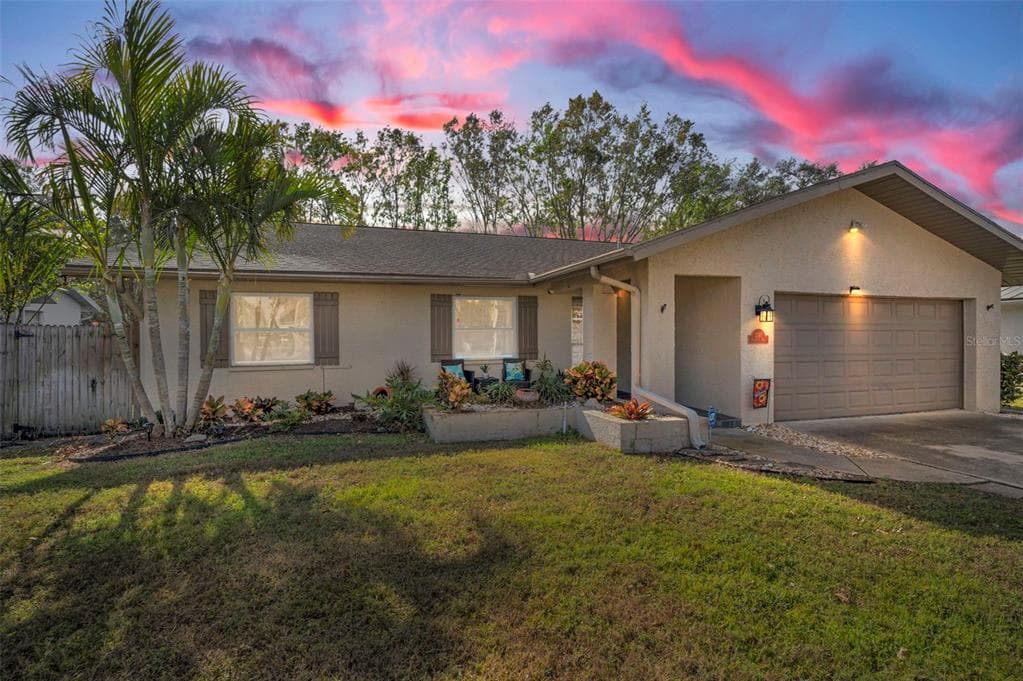 1597 FRANKLIN WAY DUNEDIN, FL 34698