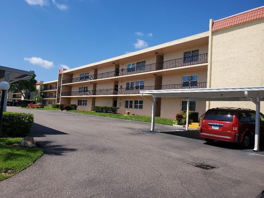 12200 VONN ROAD UNIT 2109 LARGO, FL 33774