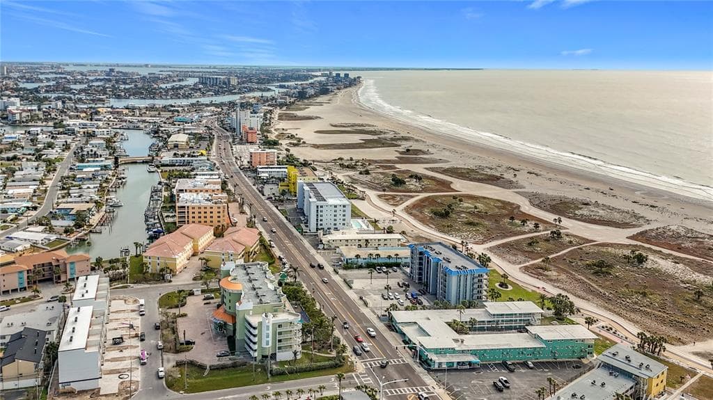 11605 GULF BOULEVARD UNIT 505 TREASURE ISLAND, FL 33706