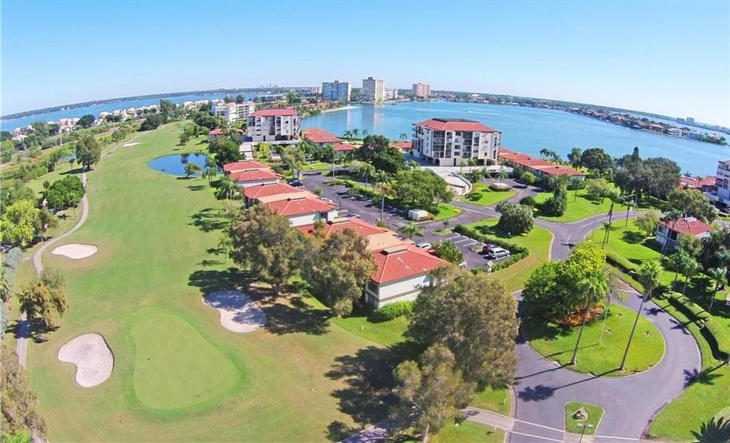 6104 PALMA DEL MAR BOULEVARD S UNIT 104 ST PETERSBURG, FL 33715